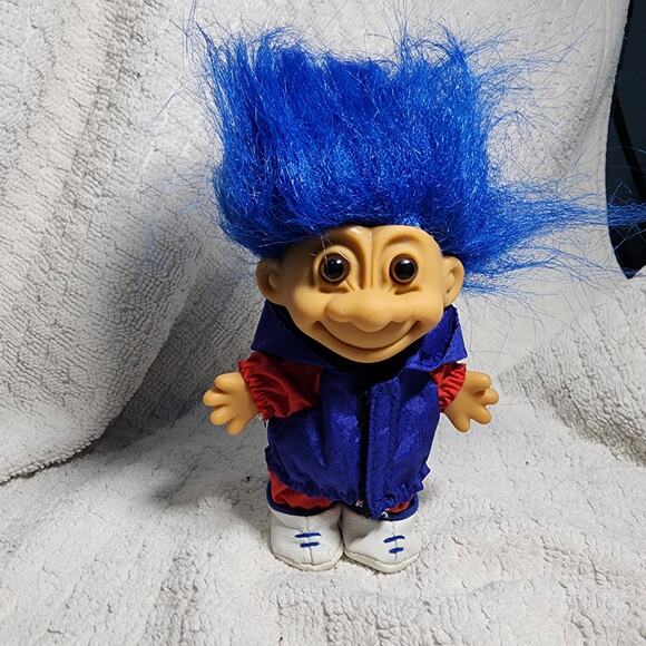 Vintage Russ Troll Doll 5” Purple Hair Jogger Track Suit Windbreaker Red Blue - Picture 1 of 4